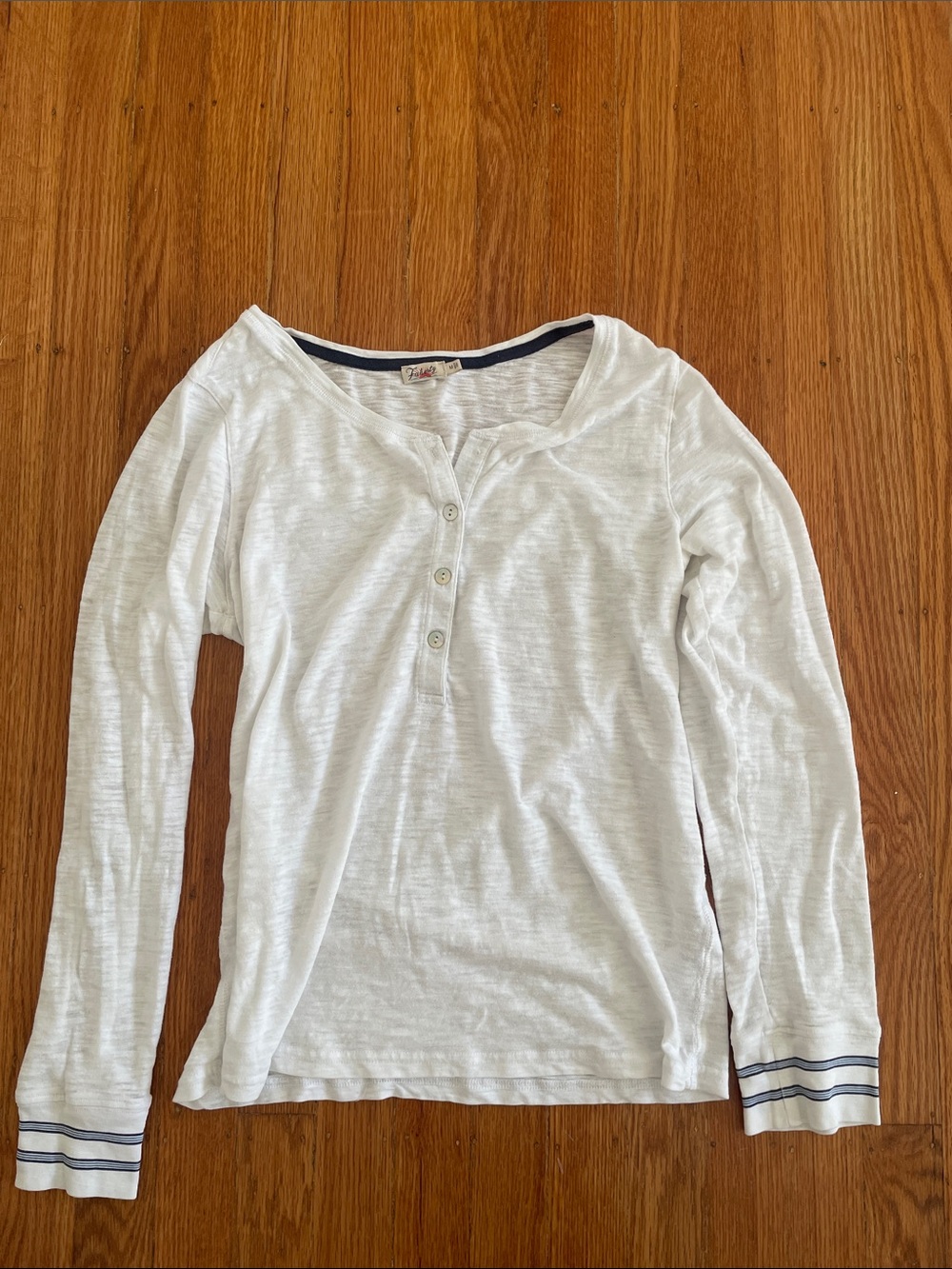 Faherty White Long-Sleeve Henley with Navy Stripe Cuffs Great Condition
